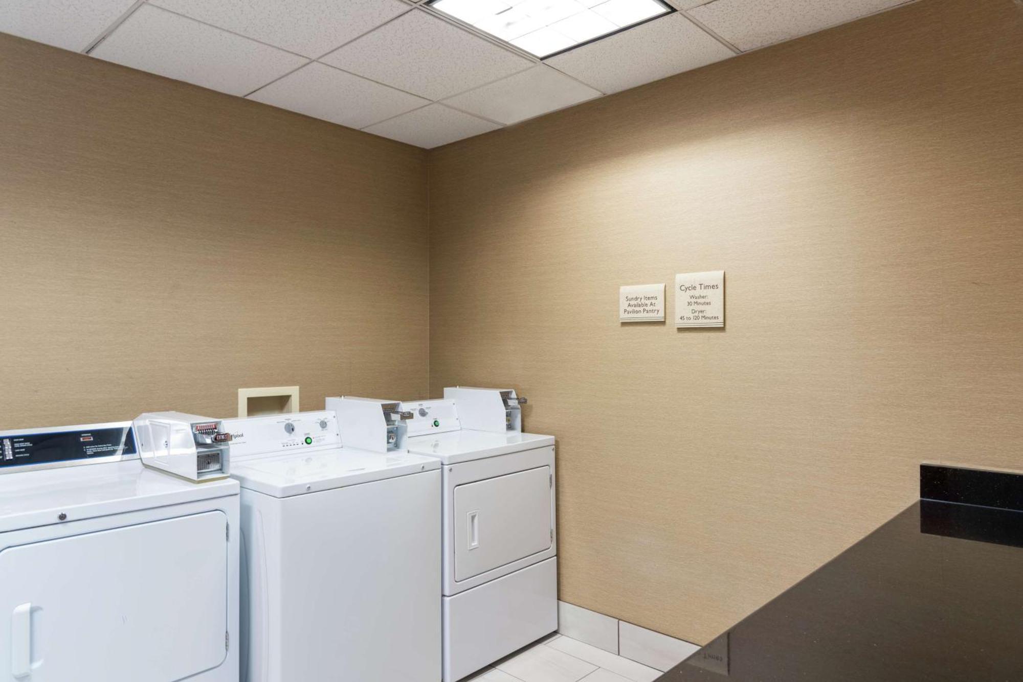 Hilton Garden Inn Indianapolis South/Greenwood Екстер'єр фото