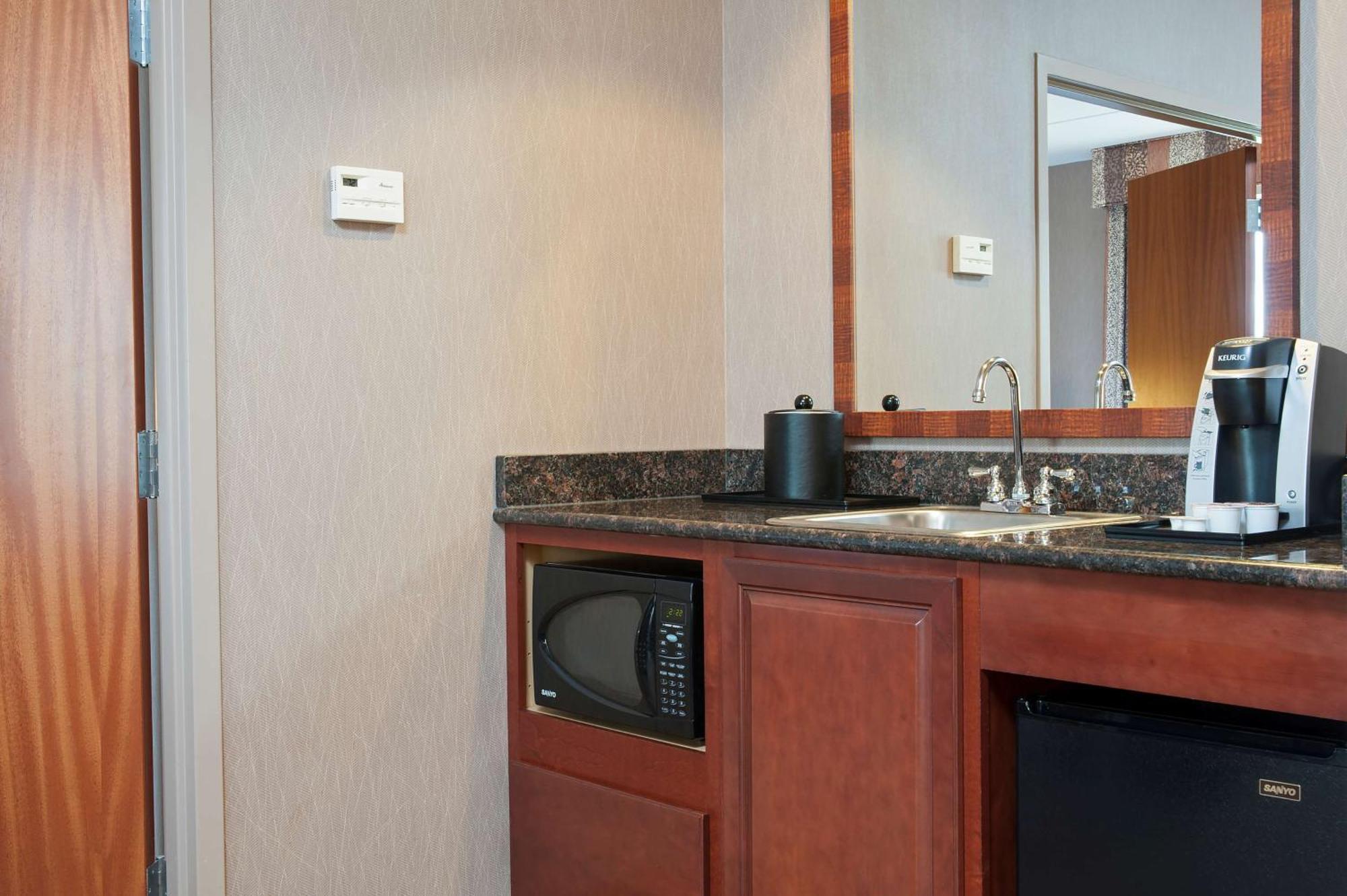 Hilton Garden Inn Indianapolis South/Greenwood Екстер'єр фото