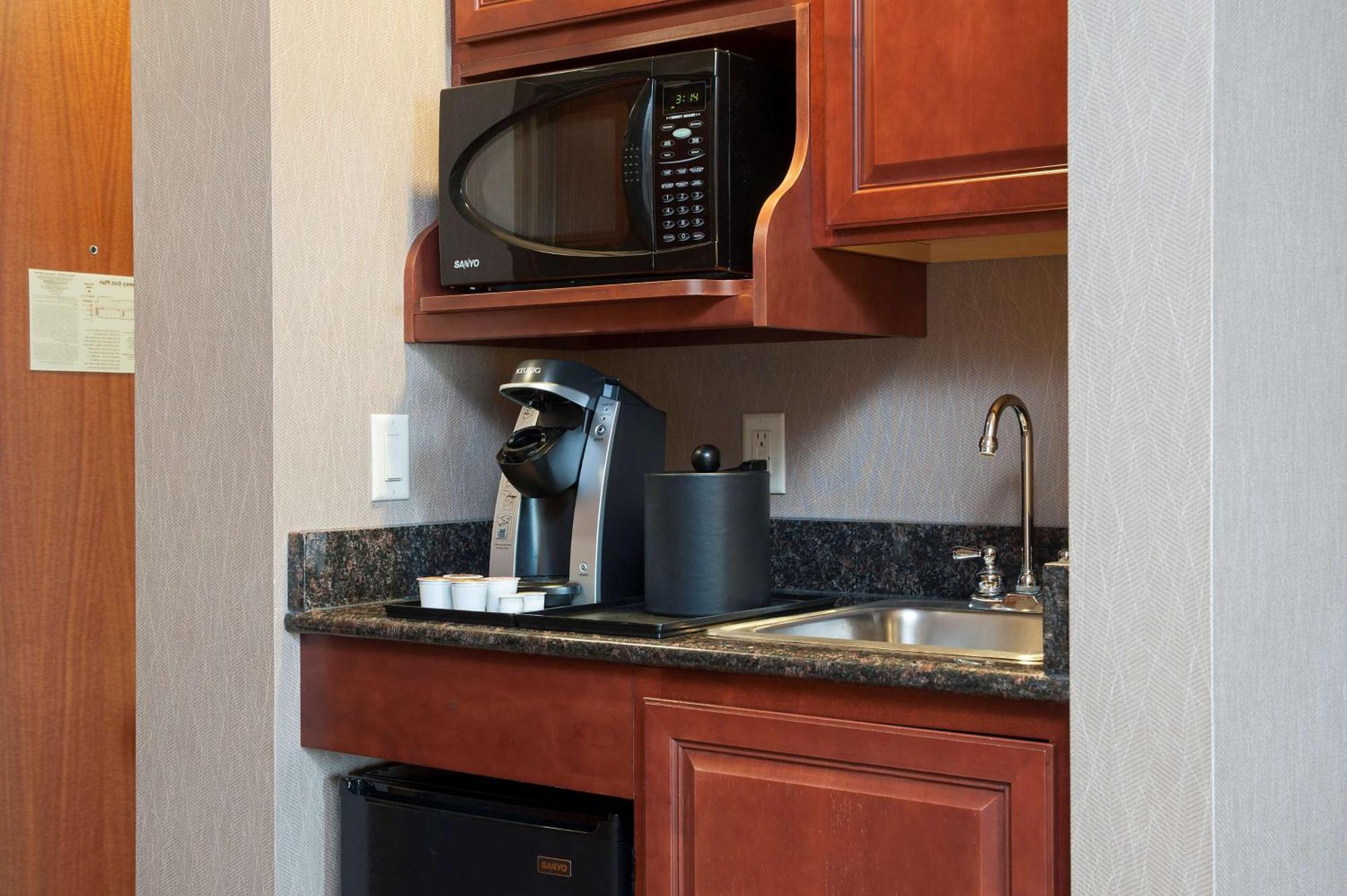 Hilton Garden Inn Indianapolis South/Greenwood Екстер'єр фото